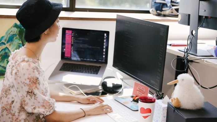 Things to Think About When Starting a Cloud Computing Career Things to Think About When Starting a Cloud Computing Career