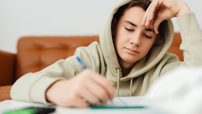 Ten Reasons Why Assignments are Hard to Complete Ten Reasons Why Assignments are Hard to Complete