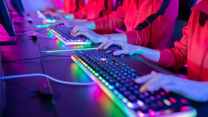 Ways AI is Transforming the Gaming Industry Ways AI is Transforming the Gaming Industry