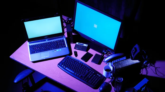 Use Another Computer as a Second Monitor